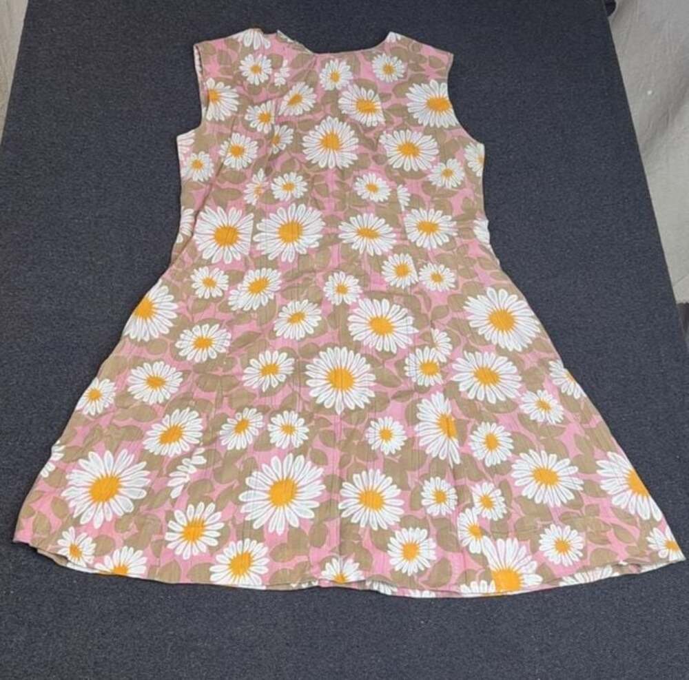 Vintage 60s Daisy Floral Print Sleeveless A-Line Shift Dress Small